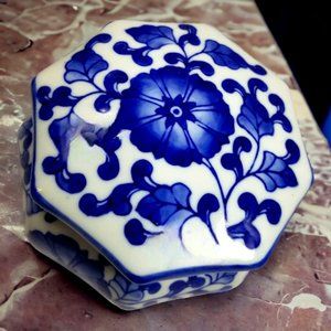 Blue & White Bombay Lidded Ginger/Tea Jar Chinese Glazed Ceramic Storage…